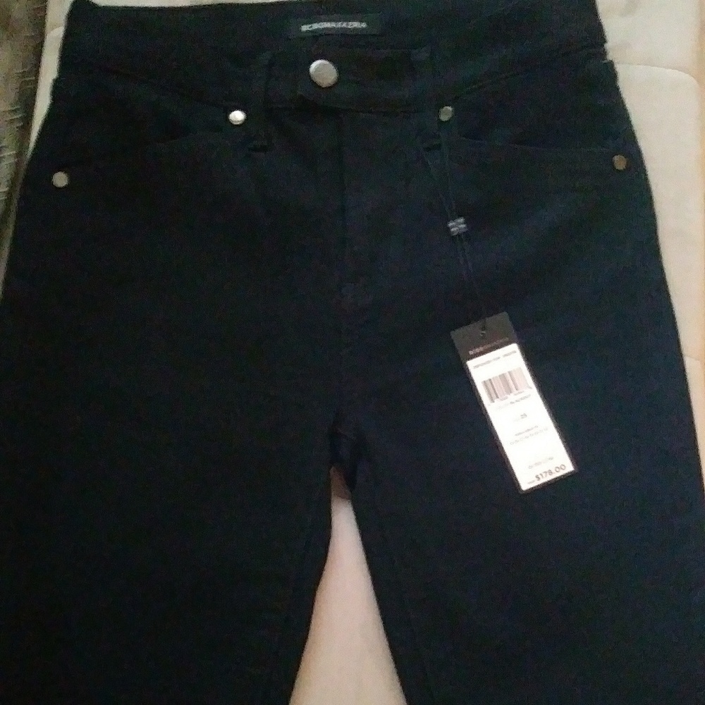 Great looking and super comfortable jeans!